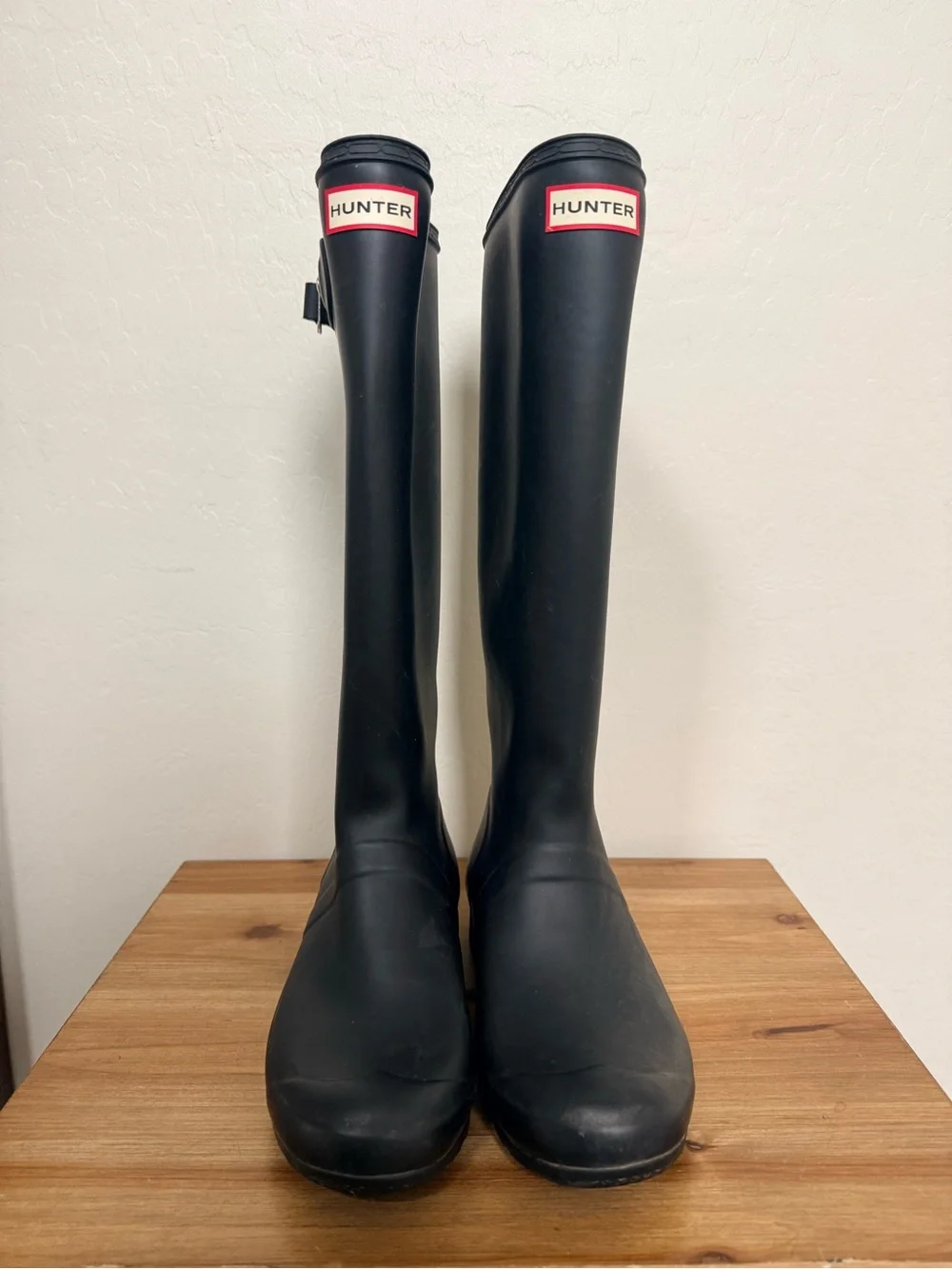 Hunter Black Tall Gloss Rain Boots